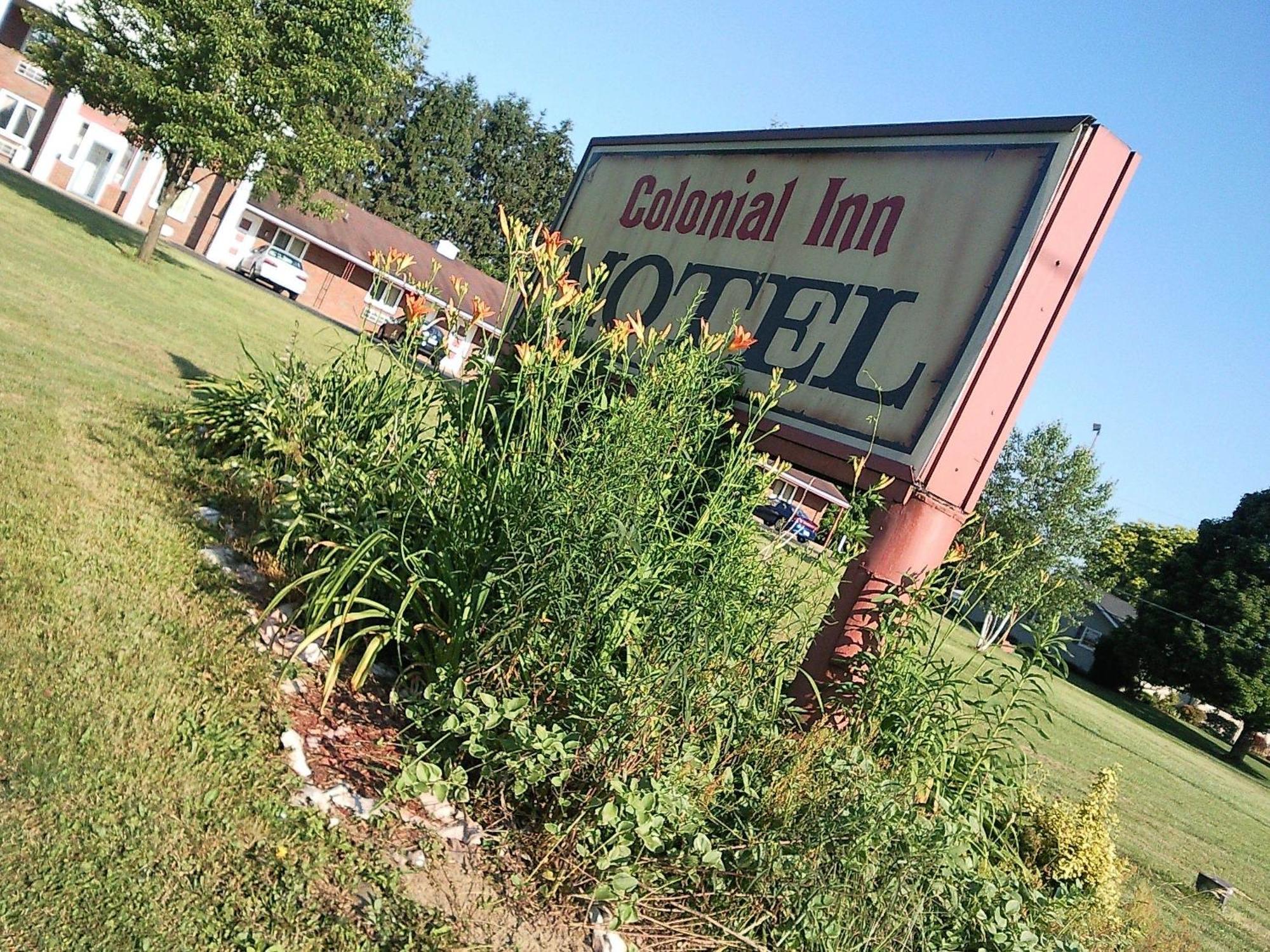 Colonial Inn Mercer-Grove City Exteriér fotografie